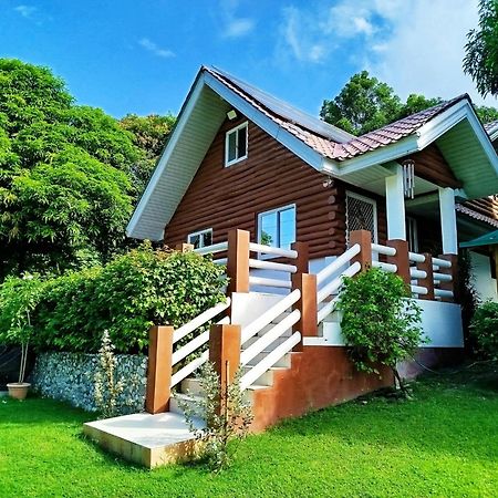Rea'S Bamboo Resort Gabaldon Eksteriør billede