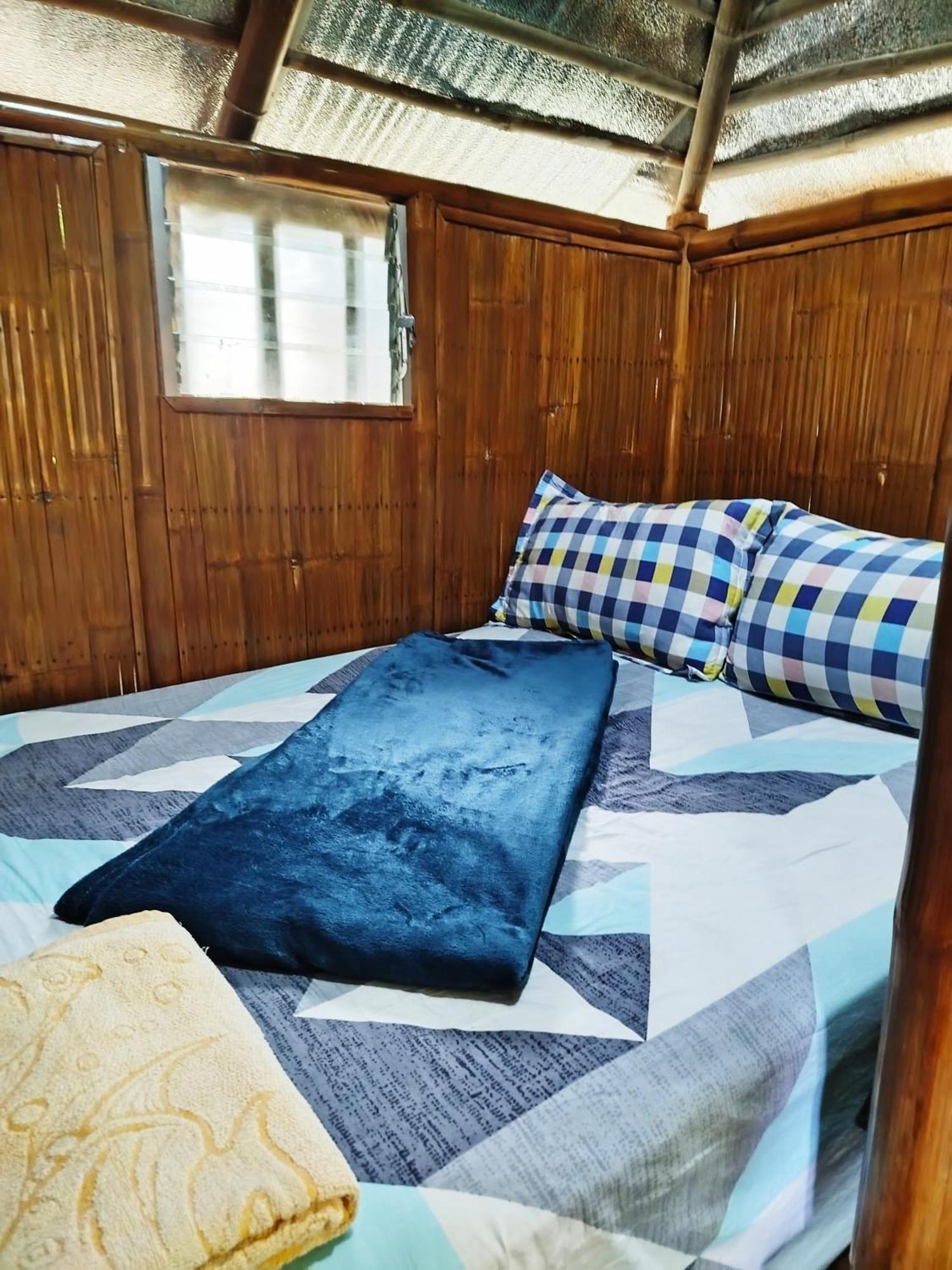 Rea'S Bamboo Resort Gabaldon Værelse billede