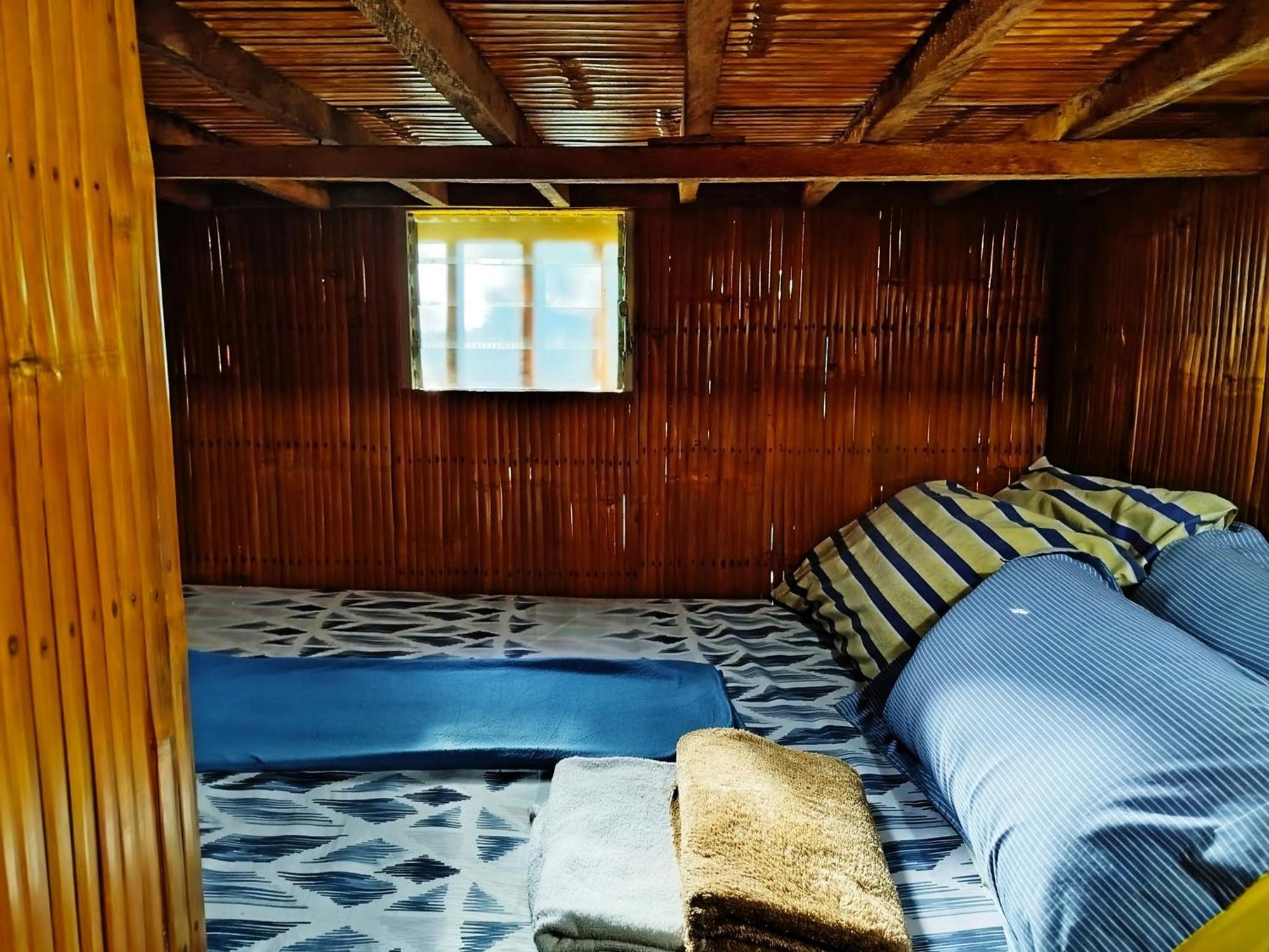 Rea'S Bamboo Resort Gabaldon Værelse billede