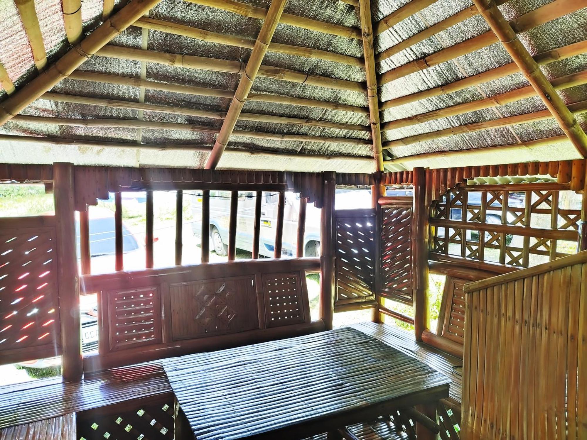Rea'S Bamboo Resort Gabaldon Værelse billede
