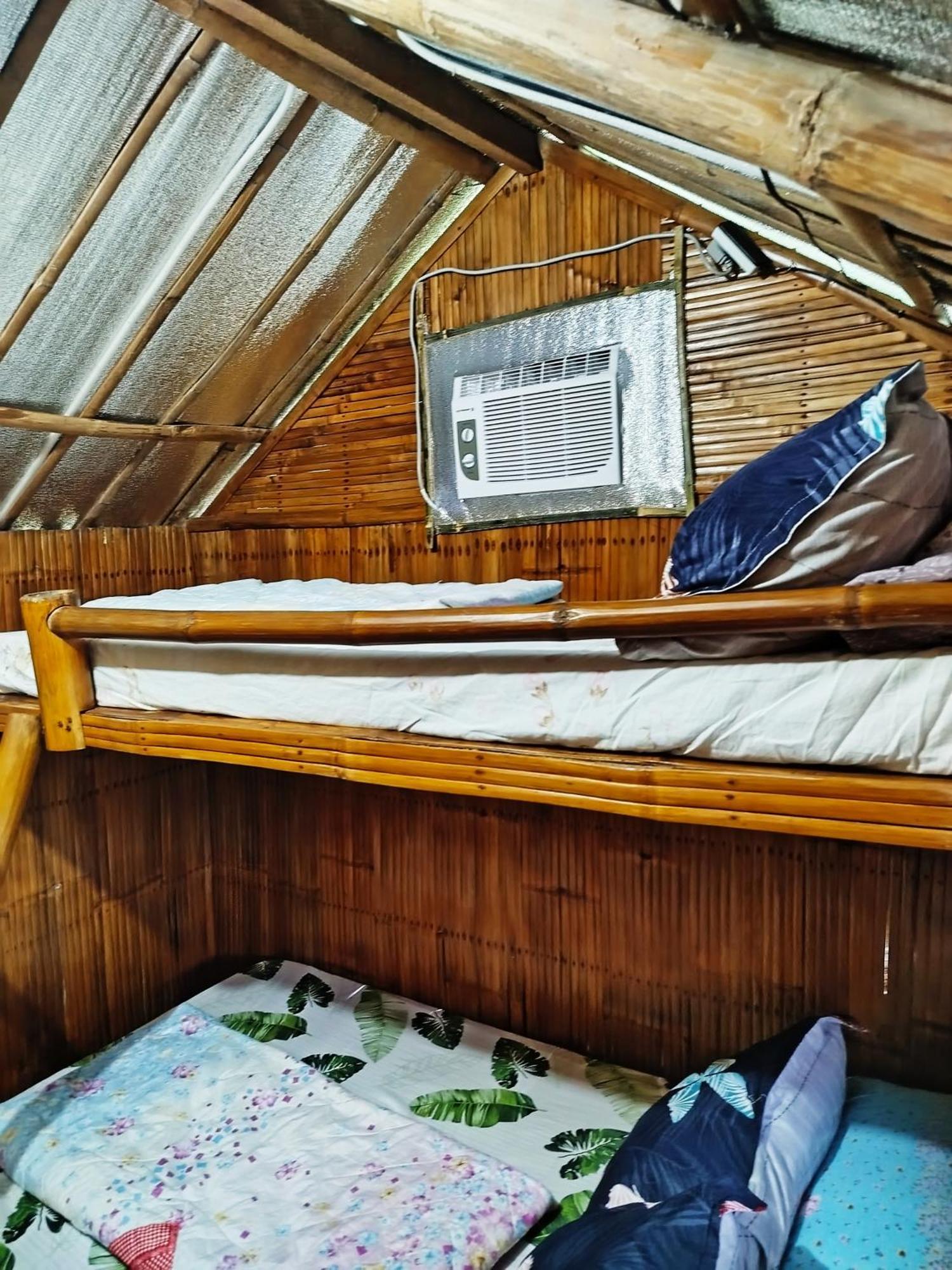 Rea'S Bamboo Resort Gabaldon Eksteriør billede