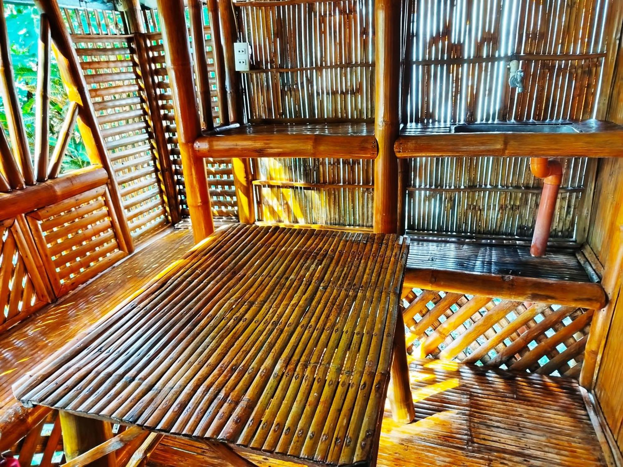 Rea'S Bamboo Resort Gabaldon Værelse billede